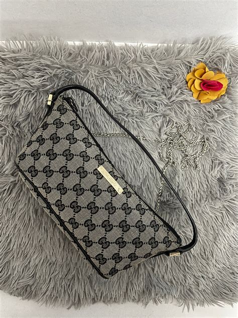 gucci boat pochette original price